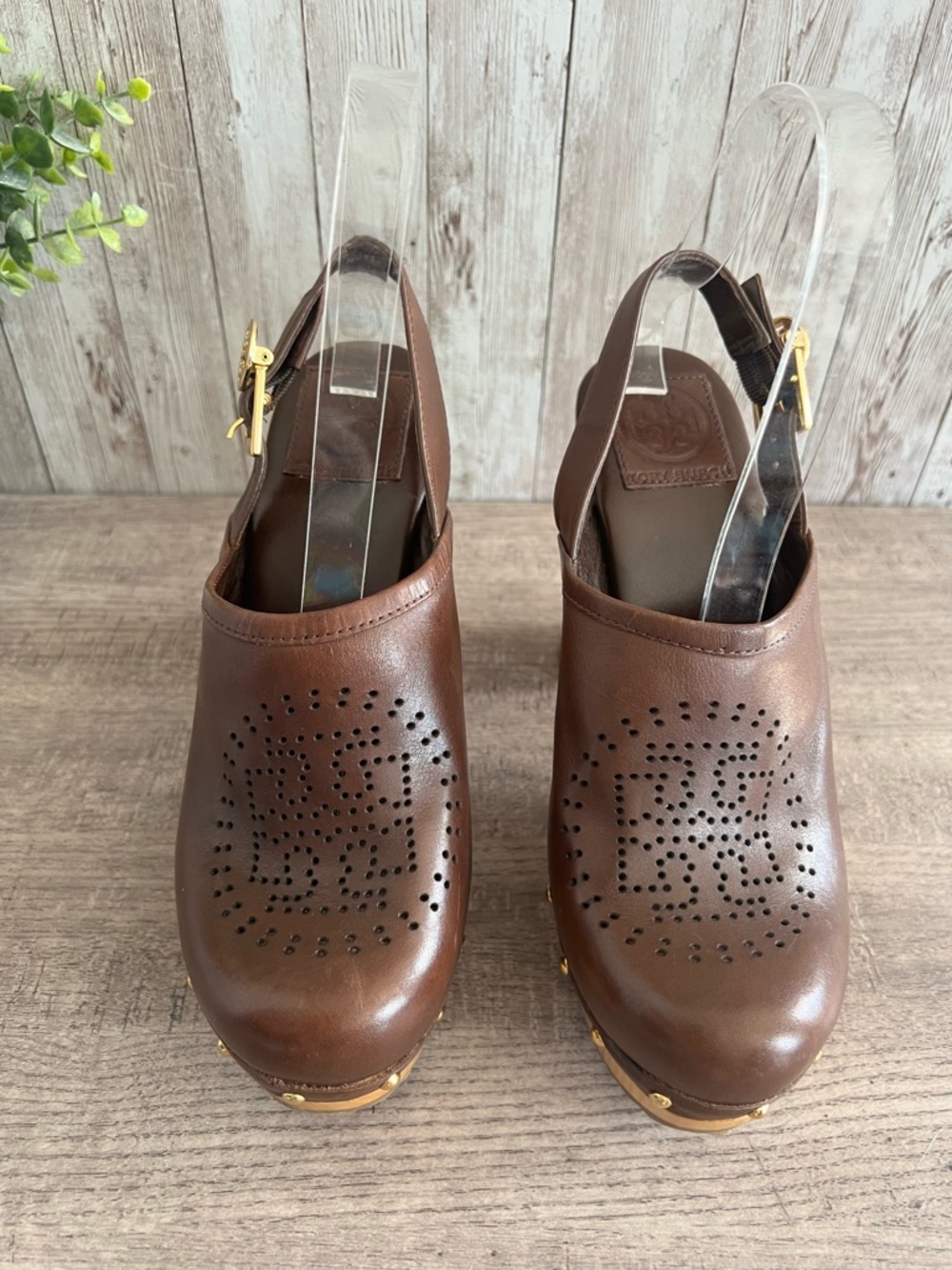 Tory Burch Brayden Perforated Leather Logo Slingback Wood Clog Studded Size 7